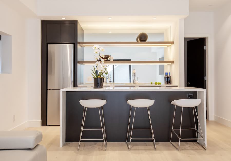 Belmonte Modern Home Home Bar