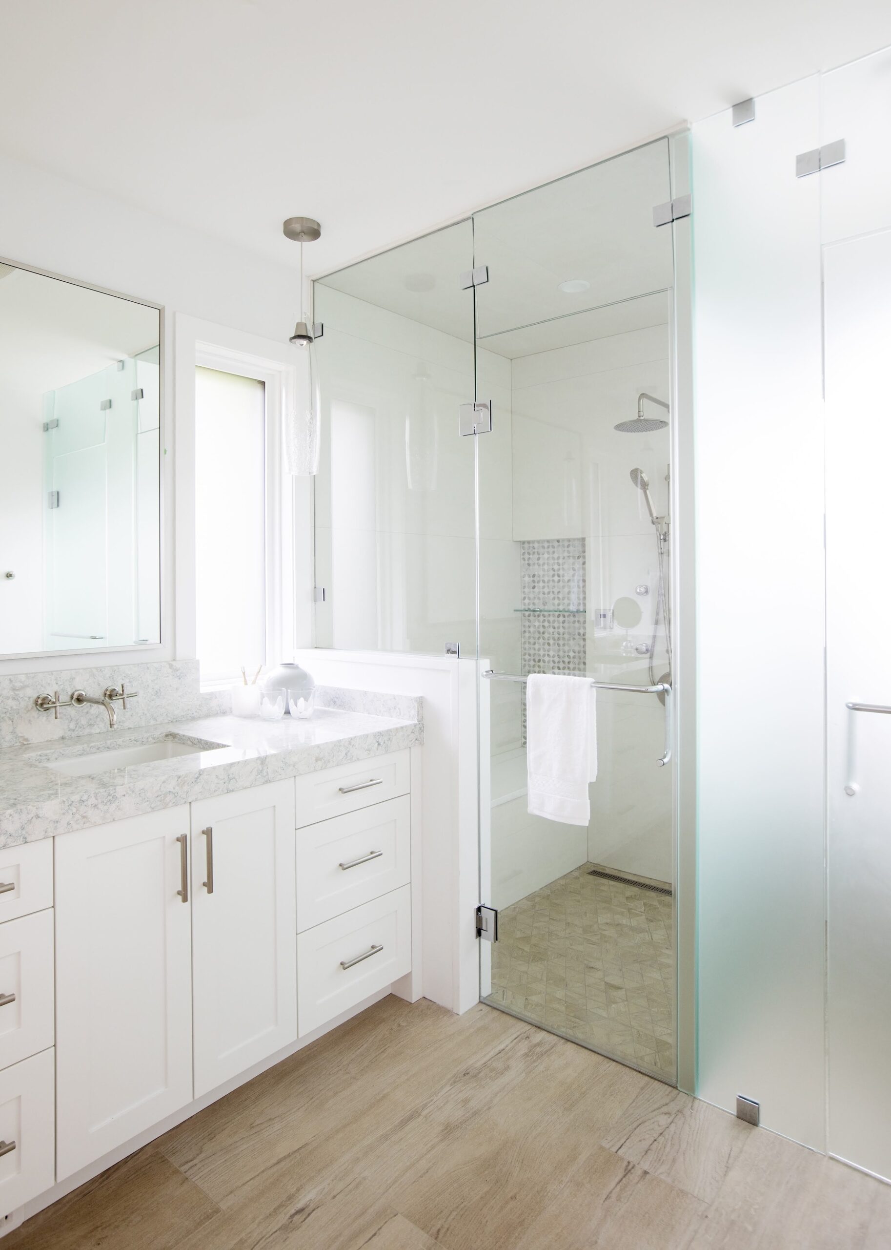 Linda Vista Net Zero Home Kids Bathroom