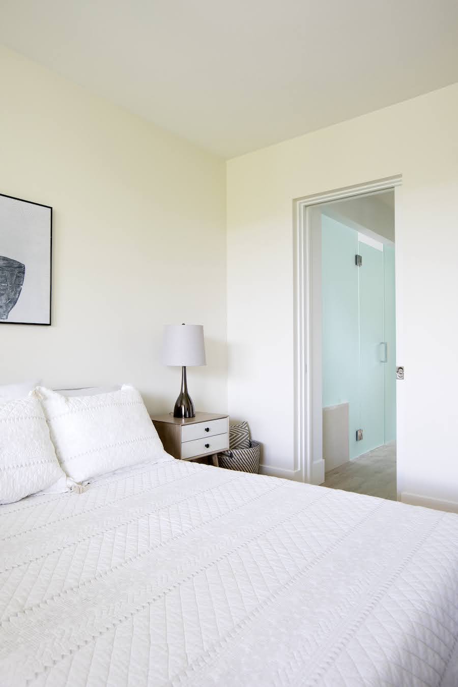 Linda Vista Net Zero Home Guest Room