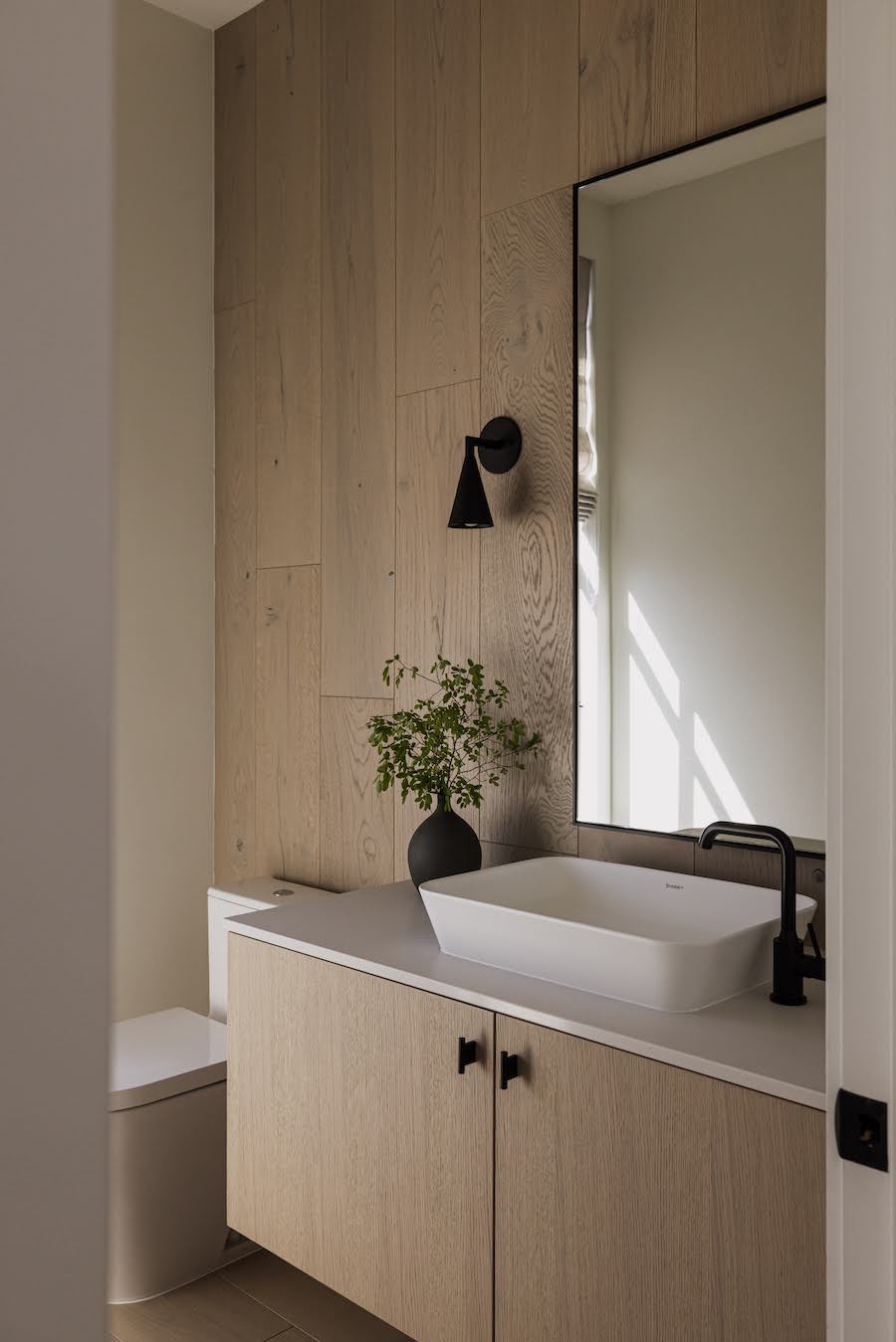Scandia Belgium powder room