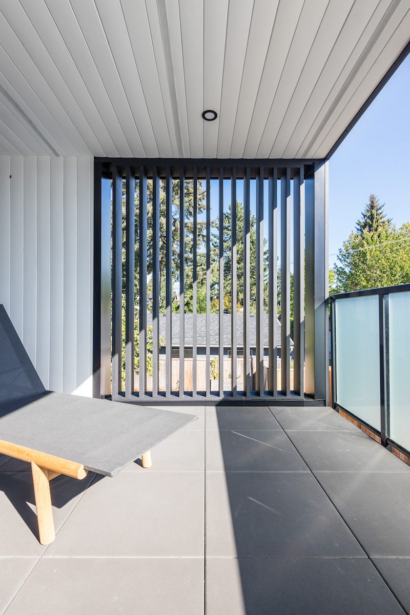 Coach House Patio North Vancouver