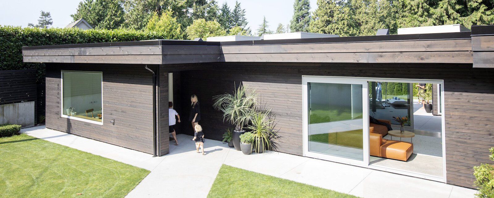 Gleneagles - a West Vancouver home renovation by Hasler Homes